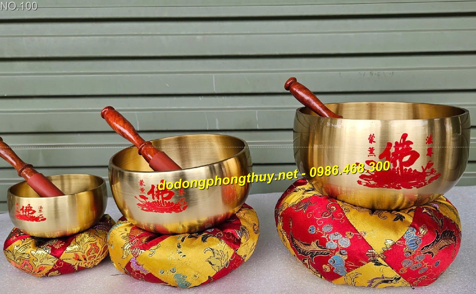 chuông thỉnh bằng đồng chuong thinh bang dong